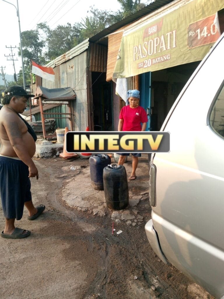 Tantang Jurnalist Adu Fisik.:Oknum Pelansir BBM Subsidi Solar Disinyalir Kangkai Undang-Undang Pers